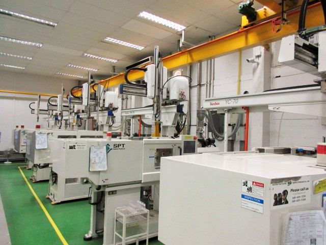 プラスセイコー・タイランド株式会社の成形工場